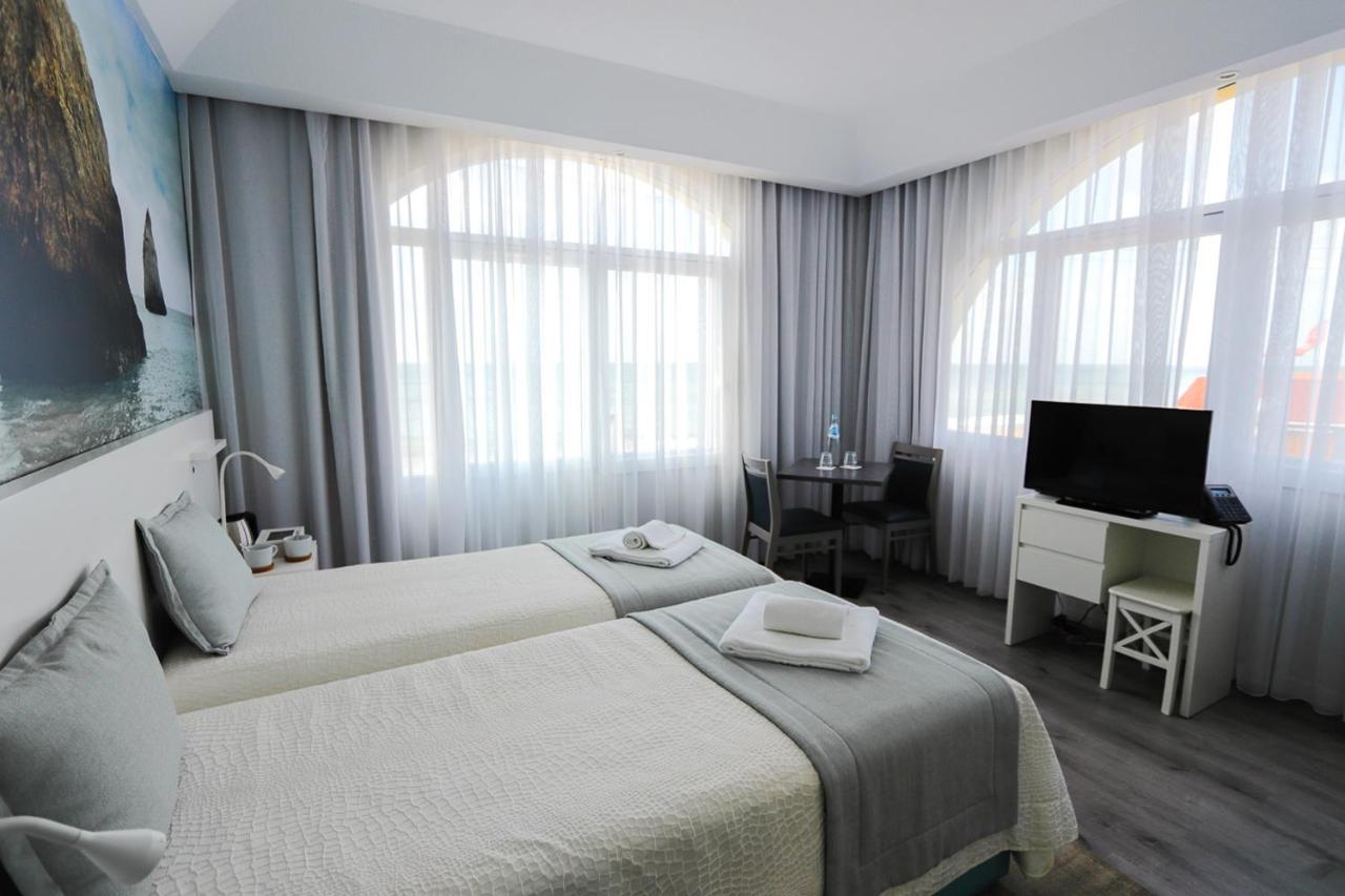 Golden Beach Guest House & Rooftop Bar FAO Exteriér fotografie